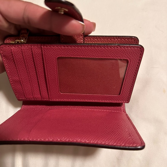 Coach Zip Tote - Picture 4 of 9